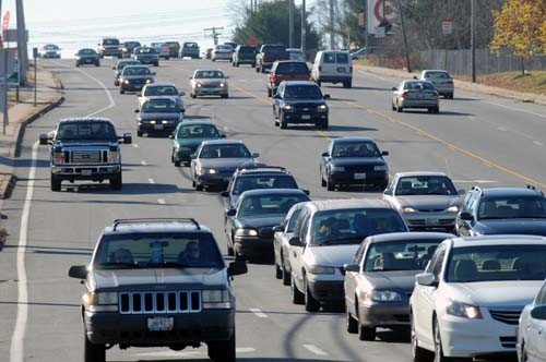 THE AVERAGE PRICE of regular gas in Rhode Island increased 2 cents week to week to $2 per gallon. / PBN FILE PHOTO/BRIAN MCDONALD THE AVERAGE PRICE of regular gas in Rhode Island increased 2 cents week to week to $2 per gallon. / PBN FILE PHOTO/BRIAN MCDONALD