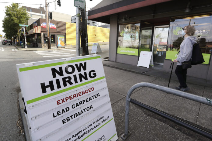 THERE WERE 6.5 million U.S. hirings in May. / AP FILE PHOTO/ELAINE THOMPSON THERE WERE 6.5 million U.S. hirings in May. / AP FILE PHOTO/ELAINE THOMPSON