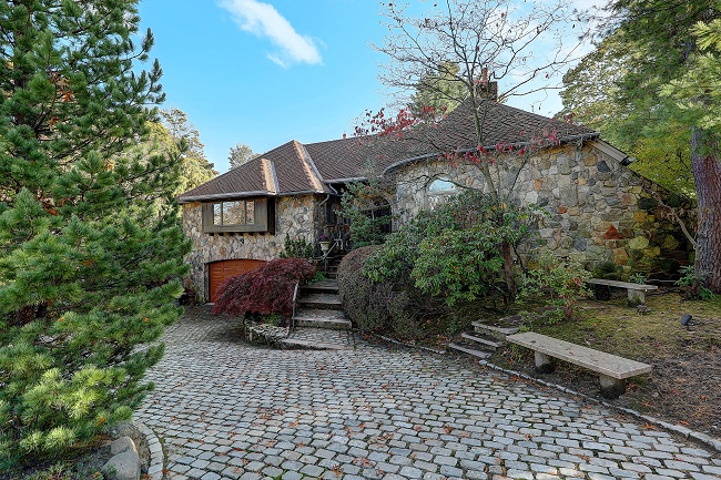 THE HOUSE at 55 Hazard Ave., which sold for $1 million on Jan. 4, is the first million-dollar sale of the new year for the East Side of Providence. / COURTESY RESIDENTIAL PROPERTIES LTD.