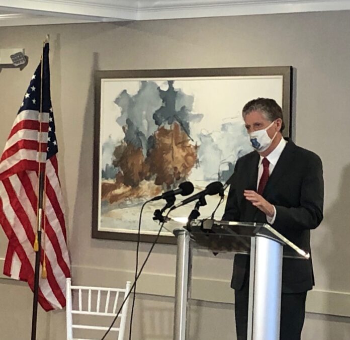 McKee at Chelo's (first presser as Gov-Jan. 14)