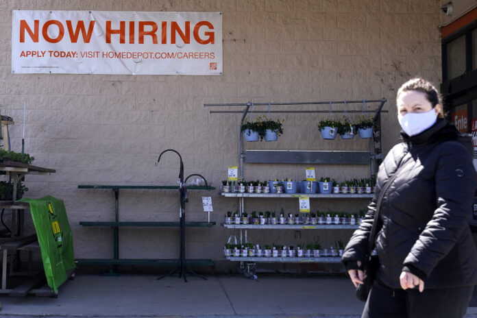 U.S. JOBLESS CLAIMS totaled 744,000 last week. / AP FILE PHOTO/NAM Y. HUH