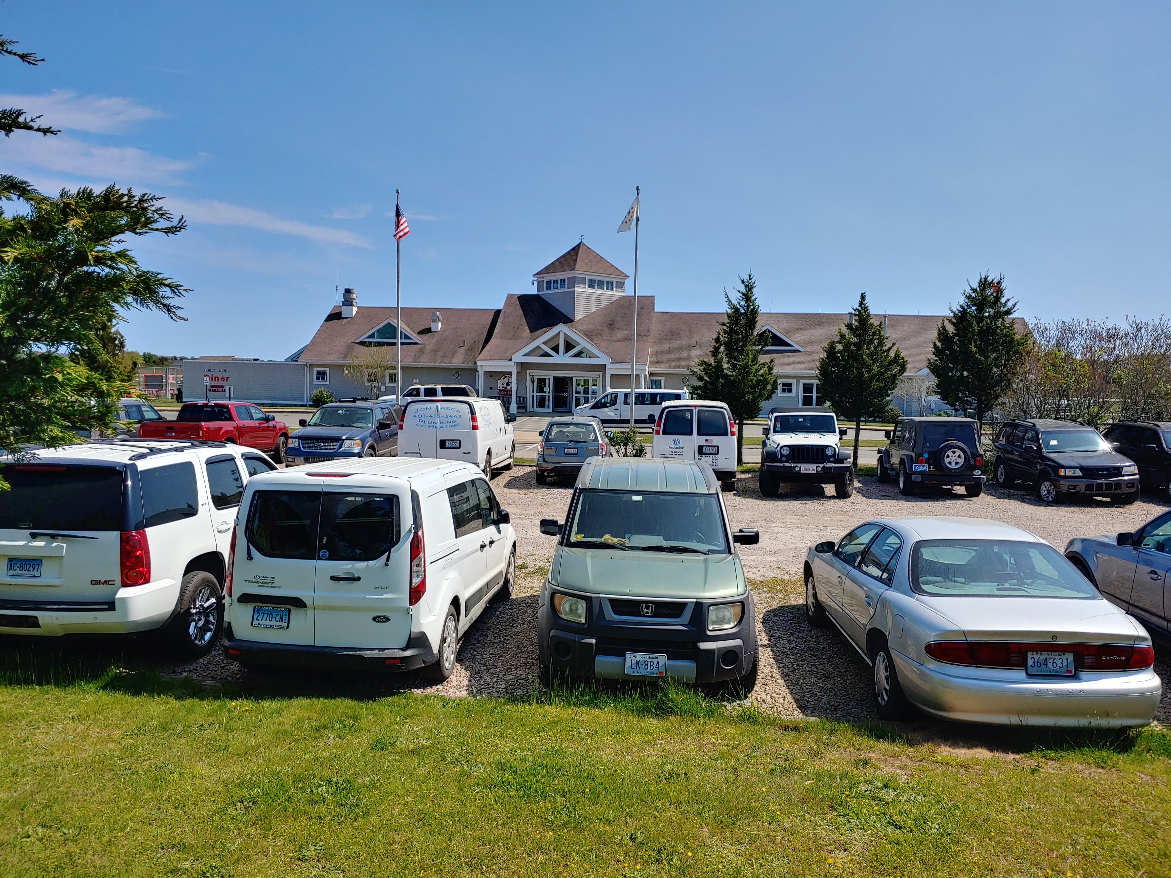 RIAC not implementing proposed airport parking fee this summer - Providence Business News - Vimarsana News