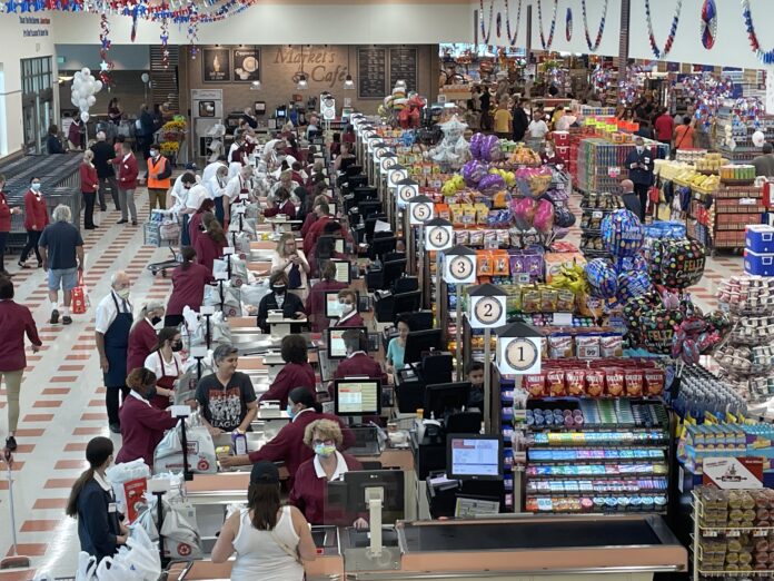 MARKET BASKET opened a new store at 1300 Hartford Ave. in Johnston, Rhode Island, on Friday, Aug. 20, 2021. It's the company's second store in Rhode Island, after the first it opened in Warwick in May 2021. The Johnston Market Basket will be the 86th store operating between Rhode Island, Massachusetts, New Hampshire, and Maine. / COURTESY MARKET BASKET