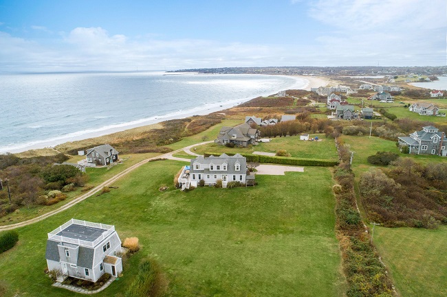 TWO DWELLINGS known as “Courageous” and “Defiant” on one property at 1738 Corn Neck Road in New Shoreham recently sold for $4.8 million. / COURTESY LILA DELMAN COMPASS