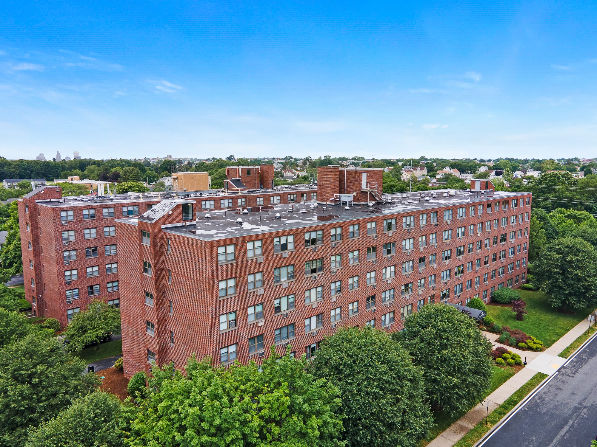 N.Y. company buys highrise towers in East Providence in 52.4M deal