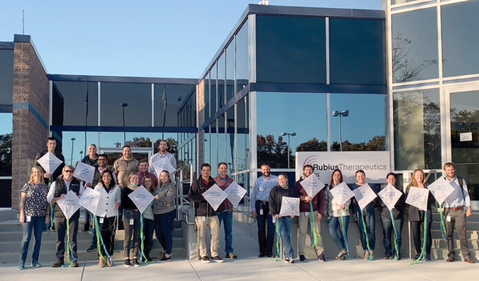 FIGHTING CANCER: Rubius Therapeutics Inc. employees show support for one of the company’s patient advocacy partners, Cervivor, and its “Cancer Can Go Fly a Kite” event. / COURTESY RUBIUS THERAPEUTICS INC.