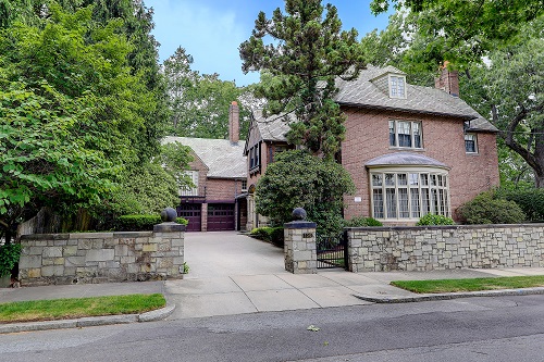 Cherry-Hallworth House sells for $3.25M in Providence