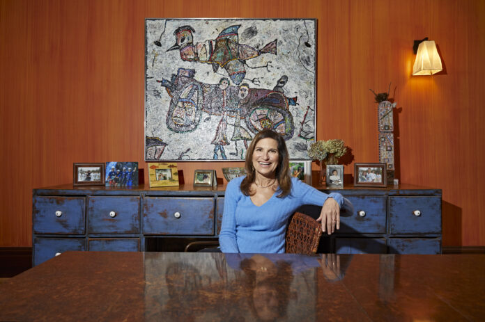 Insider Q&A-Shutterfly CEO Hilary Schneider