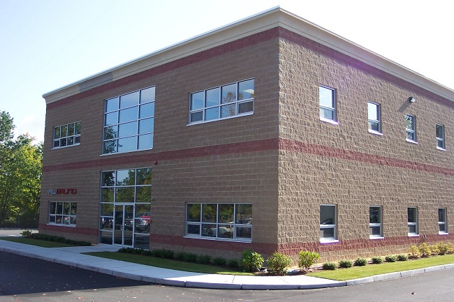VANTAGE BUILDERS INC., which is headquartered in Waltham, Mass., recently opened its first Rhode Island office at 42 Albion Road in Lincoln. / COURTESY MG COMMERCIAL REAL ESTATE INC.