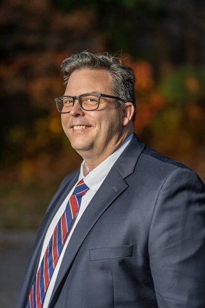 Dr. Jonathan Gates