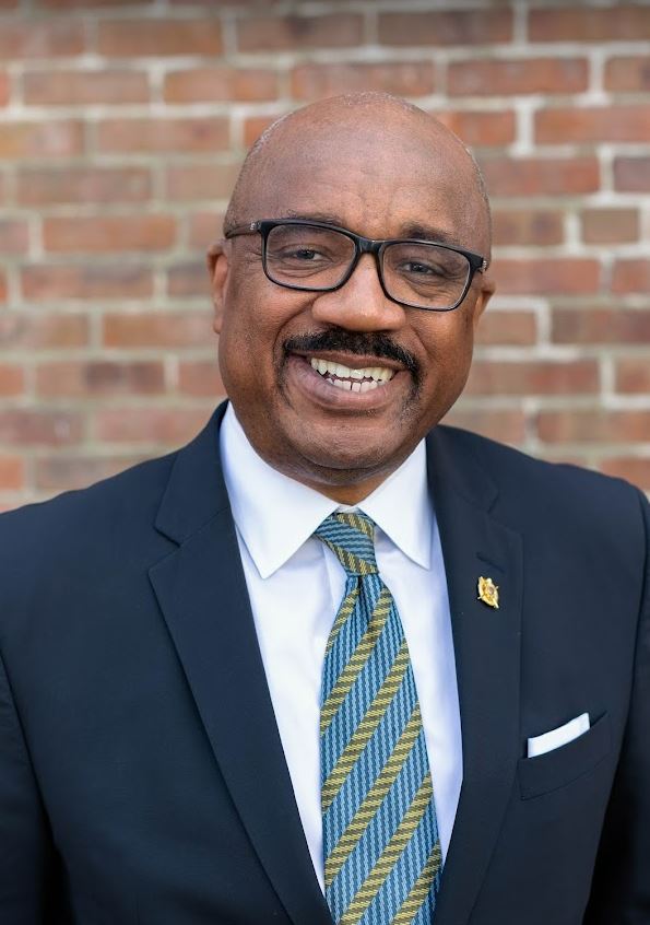 LEONARD M. LEE has departed from the SouthCoast Community Foundation as its CEO and president. / COURTESY SOUTHCOAST COMMUNITY FOUNDATION LEONARD M. LEE has departed from the SouthCoast Community Foundation as its CEO and president. / COURTESY SOUTHCOAST COMMUNITY FOUNDATION