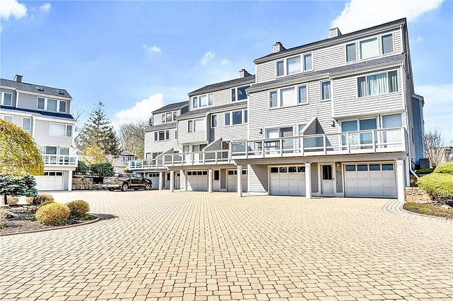 A THREE-BEDROOM CONDO at the Courtway Condos complex at 60 Boon St. in Narragansett recently sold for $1.11 million, making it the second-highest condo sale in the town so far this year. / COURTESY MOTT & CHACE SOTHEBY'S INTERNATIONAL REALTY