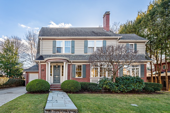 A TWO-STORY DUTCH colonial at 32 Kenilworth Way in Pawtucket recently sold for $905,000, making it the biggest home sale in the city so far this year. / COURTESY MOTT & CHACE SOTHEBY'S INTERNATIONAL REALTY