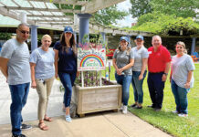Falvey Insurance Group HELPING HASBRO: Falvey Insurance Group employees regularly volunteer with Hasbro Children’s Hospital, and are pictured assisting with the hospital’s Summer Cookout series.
COURTESY FALVEY INSURANCE GROUP