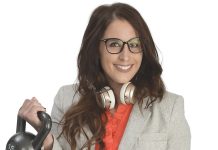 Aimee Fennessey the prop
Aimee Fennessey holds a kettle bell, symbolizing her love for exercise, headphones and a magnifying glass, symbolizing the internal audit profession.