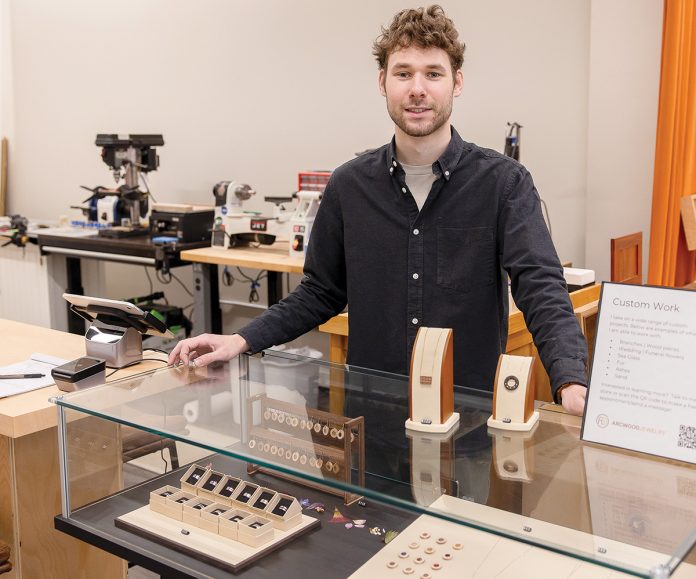A NEW LEVEL: Lincoln Pollock decided to open his own retail jewelry shop in Warren in February after years of making and selling jewelry from his Cranston home.  PBN PHOTO/TRACY JENKINS