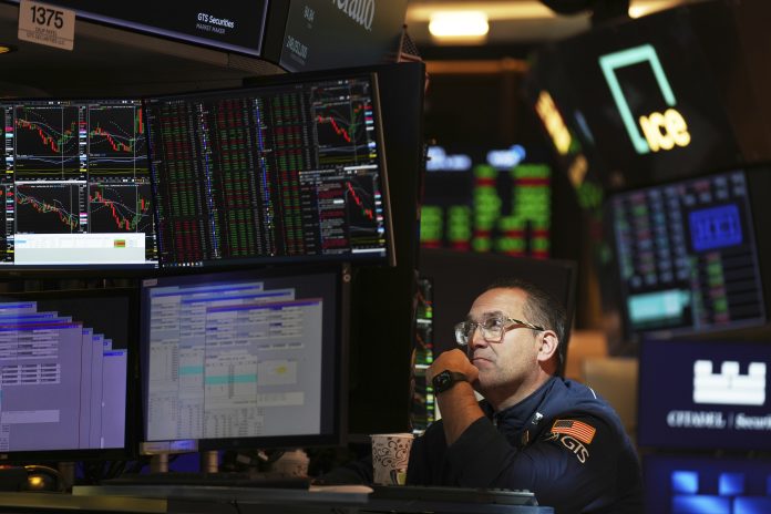 APTOPIX Financial Markets Wall Street
