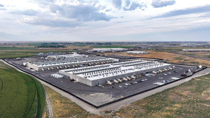 BIG DEAL: Numerous states have introduced incentives to attract data center projects like this Amazon Web Services data center in Boardman, Ore.  AP FILE PHOTO/JENNY KANE