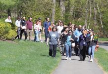 Point32Health makes a strong ‘Point’ on overall health FOR A STROLL: Point32Health Co. employees take part in the company’s Walk and Roll with Leaders outdoor walking initiative.
COURTESY POINT32HEALTH CO.
