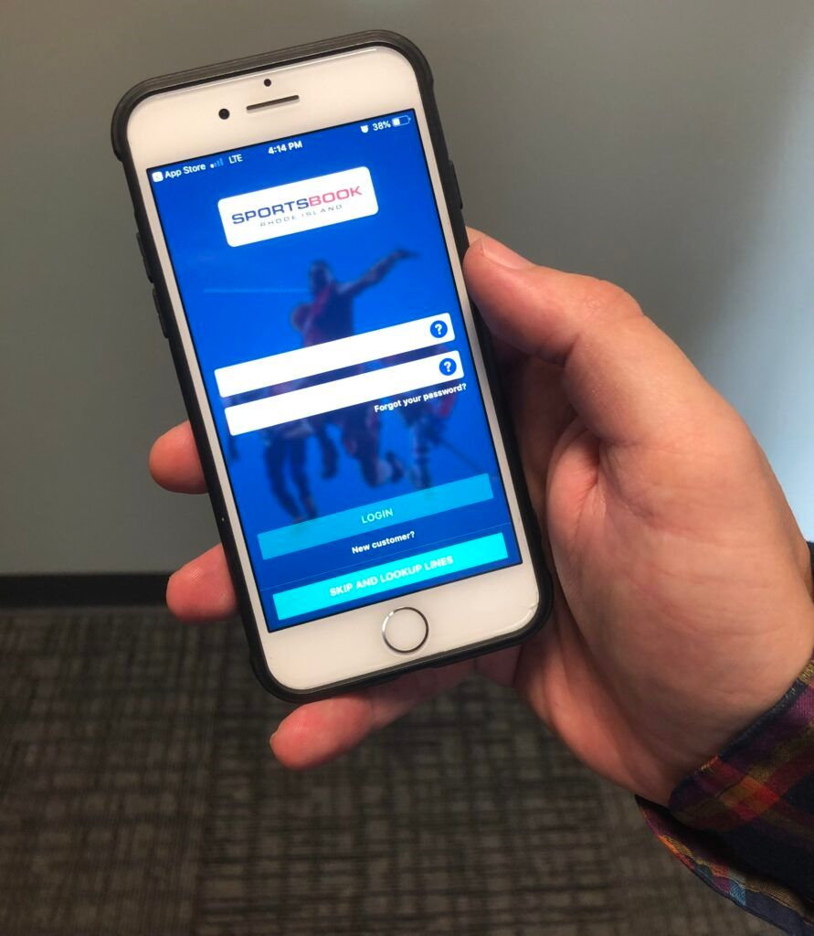 Rhode Islanders betting on Patriots to win in high-scoring...