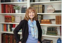 Elizabeth Russell / PBN PHOTO/TRACY JENKINS