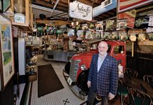 CALLING  THE SHOTS: Nicholas Schorsch visits The Brick Alley Pub & Restaurant in Newport. Schorsch is CEO of the Heritage Group, which has purchased two dozen Rhode Island restaurants in recent years, including the Brick Alley Pub.  PBN PHOTO/ MICHAEL SALERNO