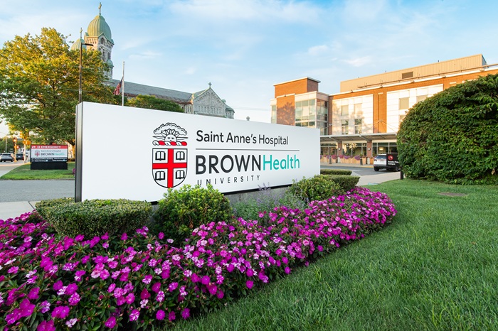 Saint Anne’s Hospital completes pioneering procedure for high blood...