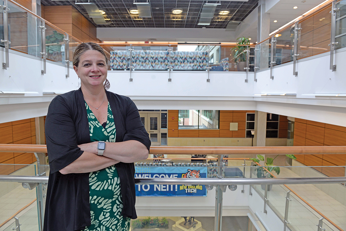 Surgical technologist pilot turned apprenticeship helping hospitals fill vacancies