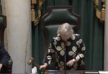 Lawmakers close out session approving numerous new laws