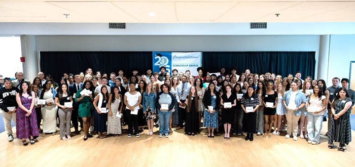 SouthCoast Community Foundation awards $900K in scholarships to 124 students