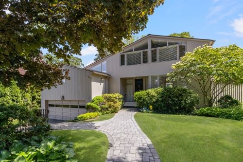 East Side mid-century home sells for $1.87M