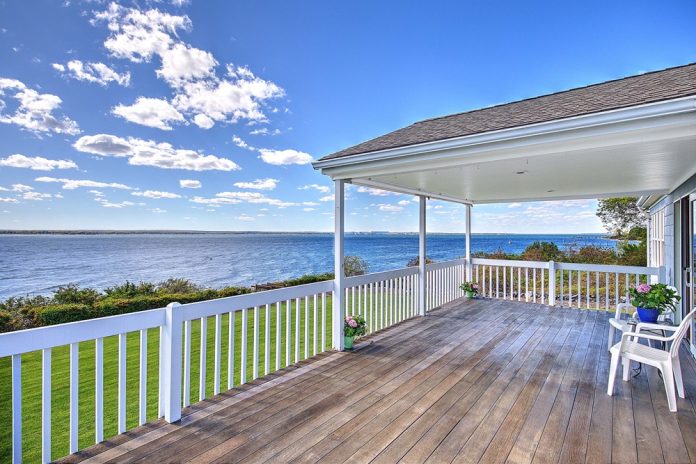 585 Seaside