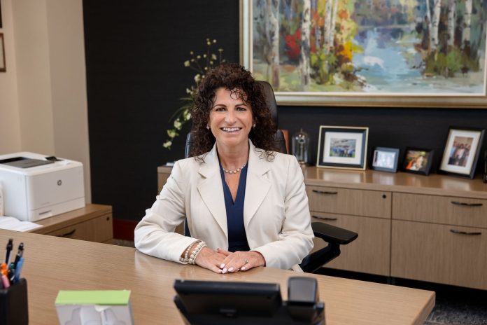 Kathy Orovitz Navigant