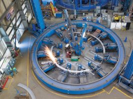 School of hard hats: College-bound? EB’s hiring surge convincing more grads there’s another career path MAKING SPARKS FLY: Mechanics work in one of Electric Boat’s metal fabrication “fixtures” used to build frames that reinforce a submarine’s pressure hull.
COURTESY GENERAL
DYNAMICS ELECTRIC BOAT