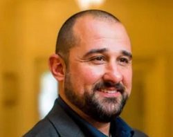 Cyber Sessions: Manufacturers often easy pickings for web criminals Jason Albuquerque