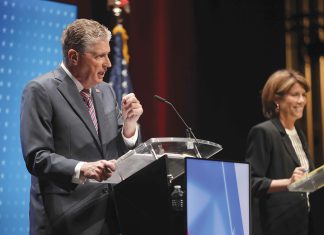 McKee says he’s laid groundwork and is ready to build on results CAMPAIGN PERFORMANCE: Gov. Daniel J. McKee, left, and Helena Bounanno Foulkes face off at a WPRI-TV CBS 12 debate at Rhode Island College on Aug. 18.
COURTESY WPRI-TV CBS 12/COREY WELCH