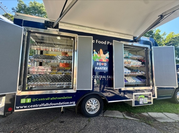 Centreville Bank Central Falls food pantry