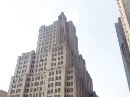 Do you support the decision to approve up to $9.5 million in additional state support for Providence’s ‘Superman’ building? LOOKING UP: The R.I. Commerce Corp. board of directors on Aug. 24 unanimously approved up to $9.5 million in state support to help jump-start the stalled redevelopment of Providence’s “Superman” building,
PBN FILE PHOTO/CHRIS BERGENHEIM