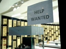 R.I. monthly unemployment falls to 3.7% in August RHODE ISLAND’S seasonally adjusted unemployment rate in August was 3.7%, down from 3.9% in July, according to the R.I. Department of Labor and Training. / AP FILE PHOTO/LYNNE SLADKY