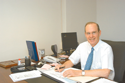 Dr. H. Denman Scott, director of RxAssist, a program linking physicians with drug assistance programs to help low-income patients. Dr. H. Denman Scott, director of RxAssist, a program linking physicians with drug assistance programs to help low-income patients.