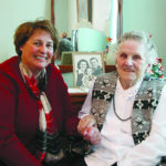 Study: Hospice care can extend patients’ lives DOROTHY EDWARDS, right, a nursing home resident and longtime Hope & Hospice Care of Rhode Island patient, sits with her nurse and case manager, Linda Tolmie. /