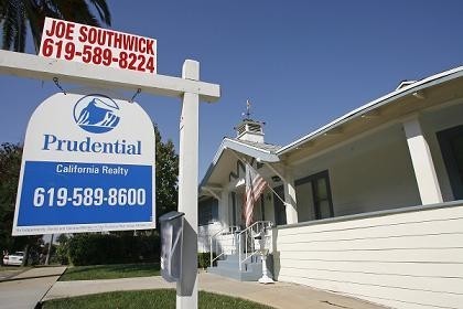 THE DECLINE WAS LED by single-family homes, which sold at a rate 8.6 percent slower than in August, while sales of condos and co-ops fell 4.3 percent. Above, a house for sale last week in La Mesa, Calif. / THE DECLINE WAS LED by single-family homes, which sold at a rate 8.6 percent slower than in August, while sales of condos and co-ops fell 4.3 percent. Above, a house for sale last week in La Mesa, Calif. /