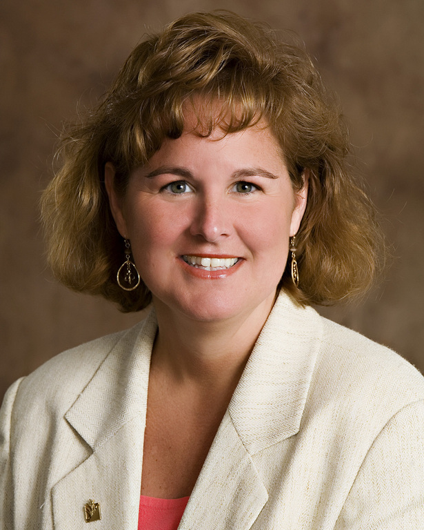 Colleen J. Medeiros / Colleen J. Medeiros /