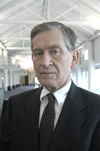 GARY S. SASSE, who has led RIPEC since 1977, will be succeeded by Simmons at the end of this year. / GARY S. SASSE, who has led RIPEC since 1977, will be succeeded by Simmons at the end of this year. /