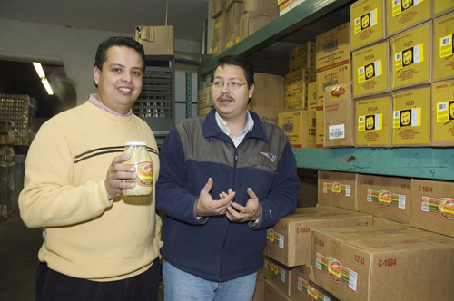 <b>RONAN LURSSEN,</b> left, and his brothers Byron, right, and Denzel – visiting Guatemala last week – got to know the ethnic-foods market by working for Goya, then started their own importing and wholesale business. / <b>RONAN LURSSEN,</b> left, and his brothers Byron, right, and Denzel – visiting Guatemala last week – got to know the ethnic-foods market by working for Goya, then started their own importing and wholesale business. /