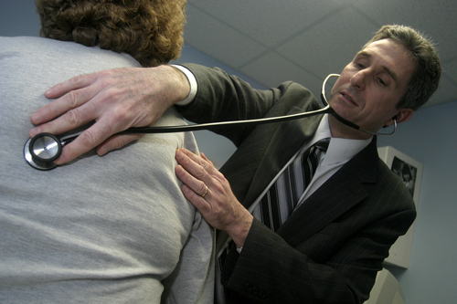 Dr. James Schwartz, of Family Doctors of East Providence, is one of the principal partners of HealthAccessRI. The alliance currently has 21 doctors. / Dr. James Schwartz, of Family Doctors of East Providence, is one of the principal partners of HealthAccessRI. The alliance currently has 21 doctors. /