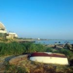 Activity
warms with the weather BLOCK ISLAND’S Crescent Beach is one of many attractions that state and local officials are counting on to lure new visitors to Rhode Island this summer. /