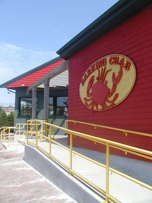 THE DESIGN for the Barking Crab Restaurant in Newport was developed as a prototype that the Boston-based company may use elsewhere. / THE DESIGN for the Barking Crab Restaurant in Newport was developed as a prototype that the Boston-based company may use elsewhere. /