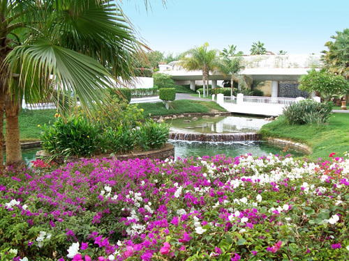 THE 48-ACRE RITZ-CARLTON resort in Egypt was the beginning of a more than decade-long presence in the country for Gates, Leighton & Associates. / THE 48-ACRE RITZ-CARLTON resort in Egypt was the beginning of a more than decade-long presence in the country for Gates, Leighton & Associates. /