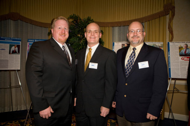 Ross Nelson, Paul Cronin &amp; John Wolfe, Cox Communications, which won the award for excellence at a large company. / PBN Photo/Victoria Arocho